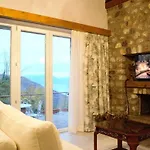 Casa de Férias Selena - Stone With View And Fireplace *