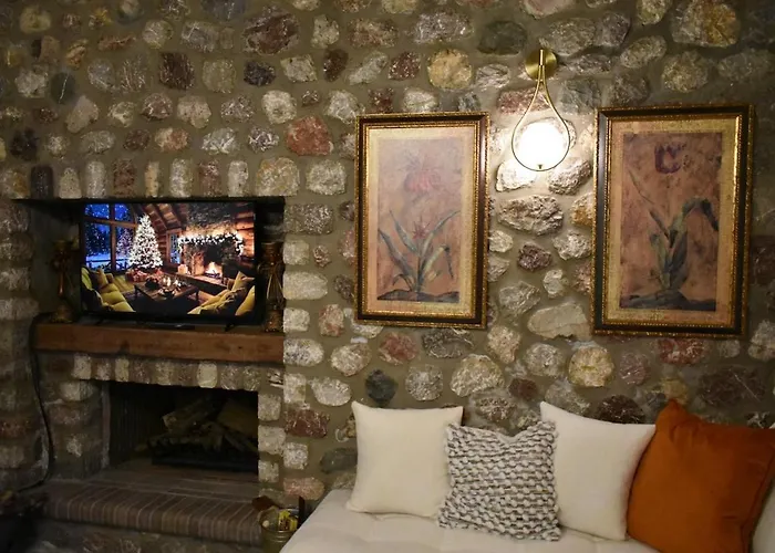 Selena - Stone With View And Fireplace Casa vacanze Kernitsa