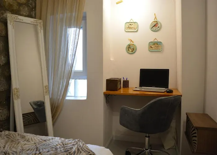 Selena - Stone With View And Fireplace * Kernitsa